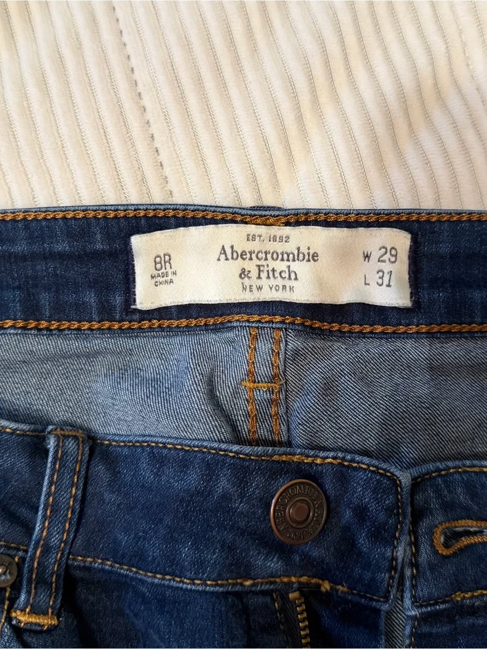 Abercrombie & Fitch Slim Dark Wash Jeans Men’s 29x31